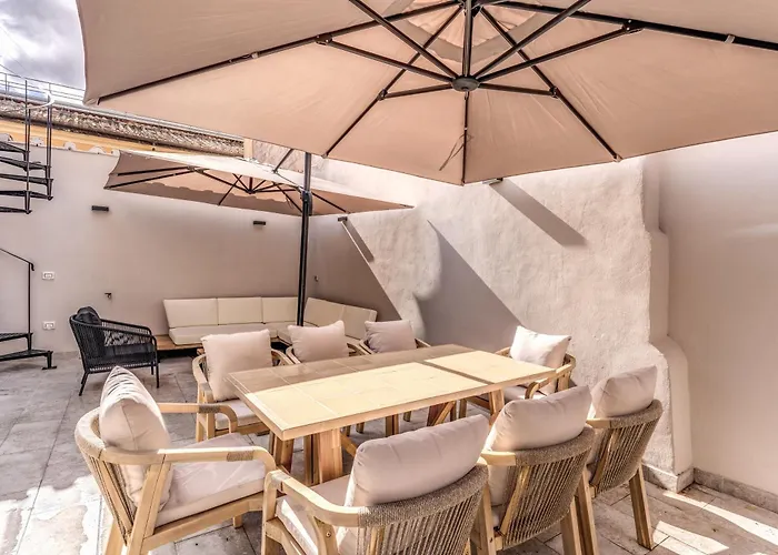 Semesterbostad Maison Della Vite *